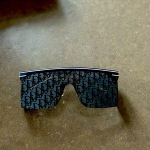 Christian  Dior blue shades